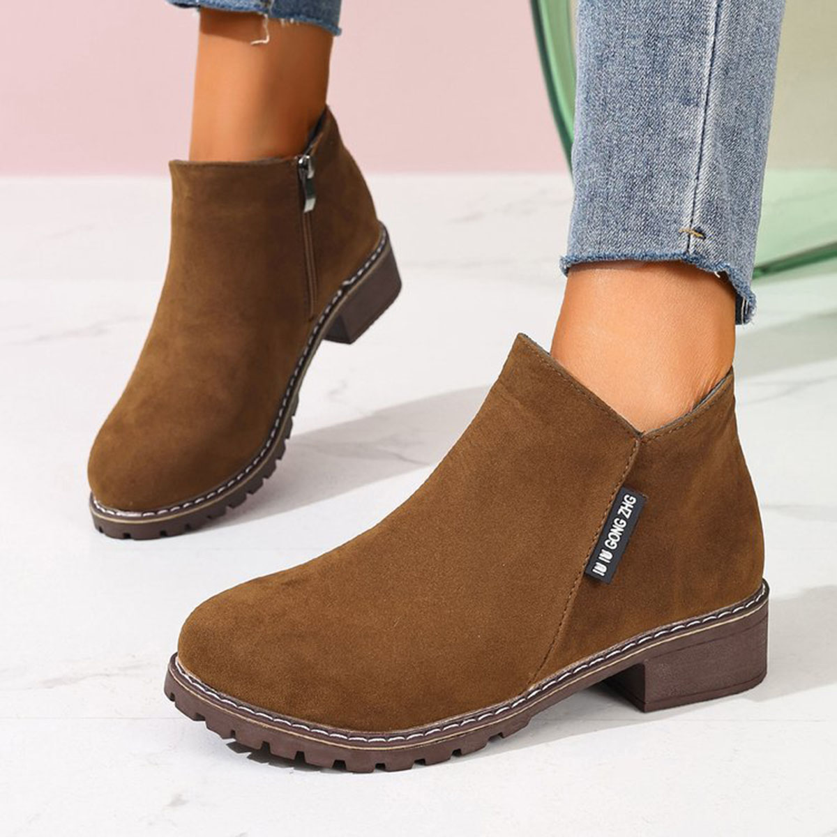 أحذية نسائية جديدة للبيع الساخ - مراجعة Sale Fashion Women وسعره