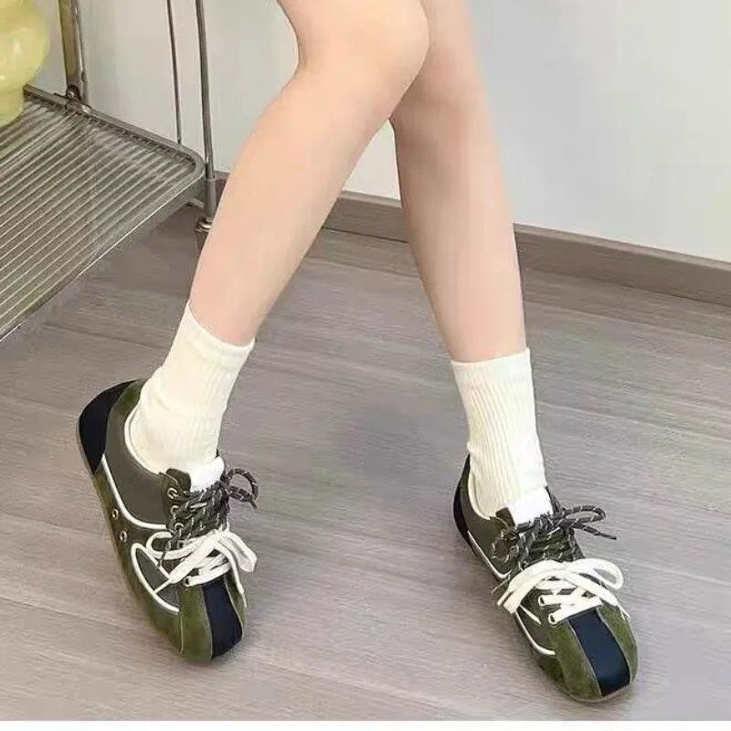 أحذية رياضية نسائية 2025 جديد  - مراجعة Sale Fashion Women وسعره